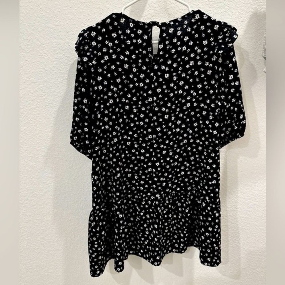PREOWNED‎ H&M Divided Women's Ruffle Sleeve Mini Dress NWOT